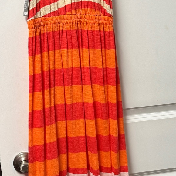 NWT Express Maxi Dress with removable straps and slits Small - Picture 2 of 4